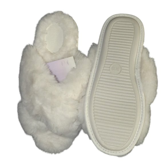 Stars Above Off White Faux Fur Crisscross Slide Slippers Women's Large 9-10 - Picture 2 of 5
